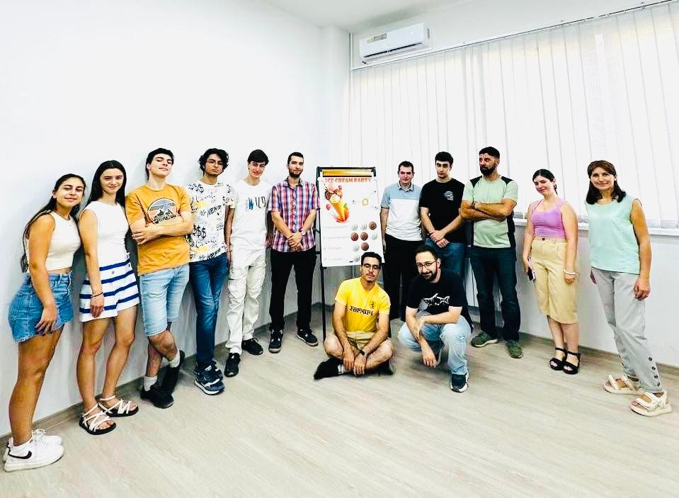 Շիրակացու Ճեմարանի աշակերտների հետ պրակտիկայի ամփոփման արարողություն